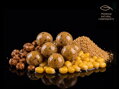 Boilies v dipe Delphin BreaX/NutCAKE - Tigrí orech-Scopex-Kukurica/20mm/200ml