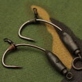 Gardner Záťaž na háčik Covert Tungsten Ronnie Sleeves, 8ks, vel.12mm x 4,1mm