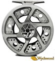 Muškársky navijak Wychwood Flow 5/6 Platinum